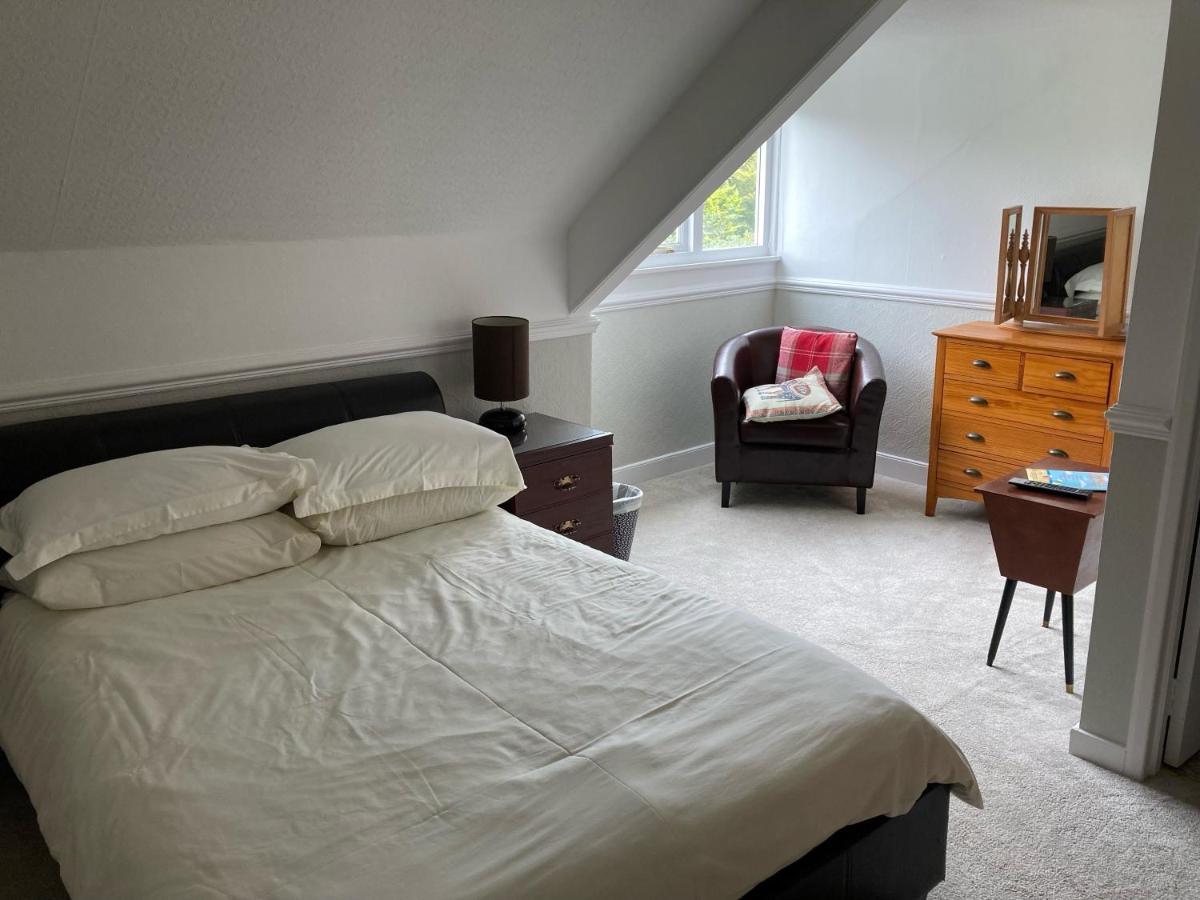 The Eliot Arms Hotel Saint Germans Bagian luar foto