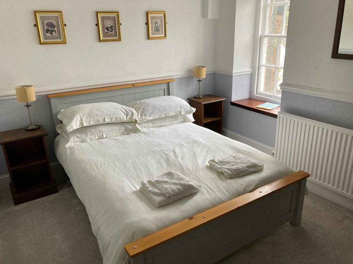 The Eliot Arms Hotel Saint Germans Bagian luar foto