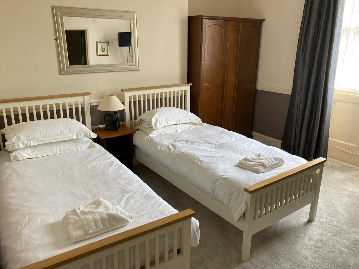 The Eliot Arms Hotel Saint Germans Bagian luar foto