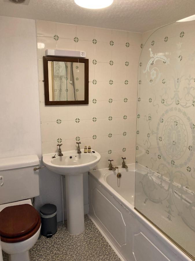 The Eliot Arms Hotel Saint Germans Bagian luar foto