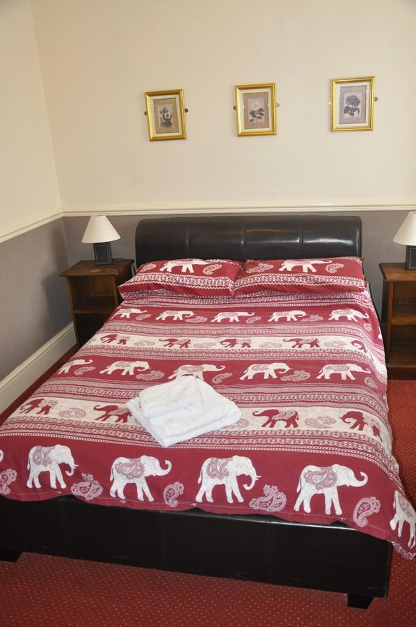 The Eliot Arms Hotel Saint Germans Bagian luar foto