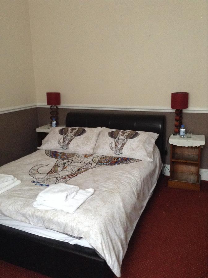 The Eliot Arms Hotel Saint Germans Bagian luar foto